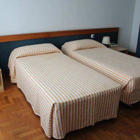 Hotel Mistral Oristano Esterno foto