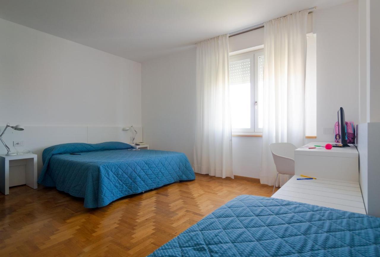 Hotel Mistral Oristano Esterno foto