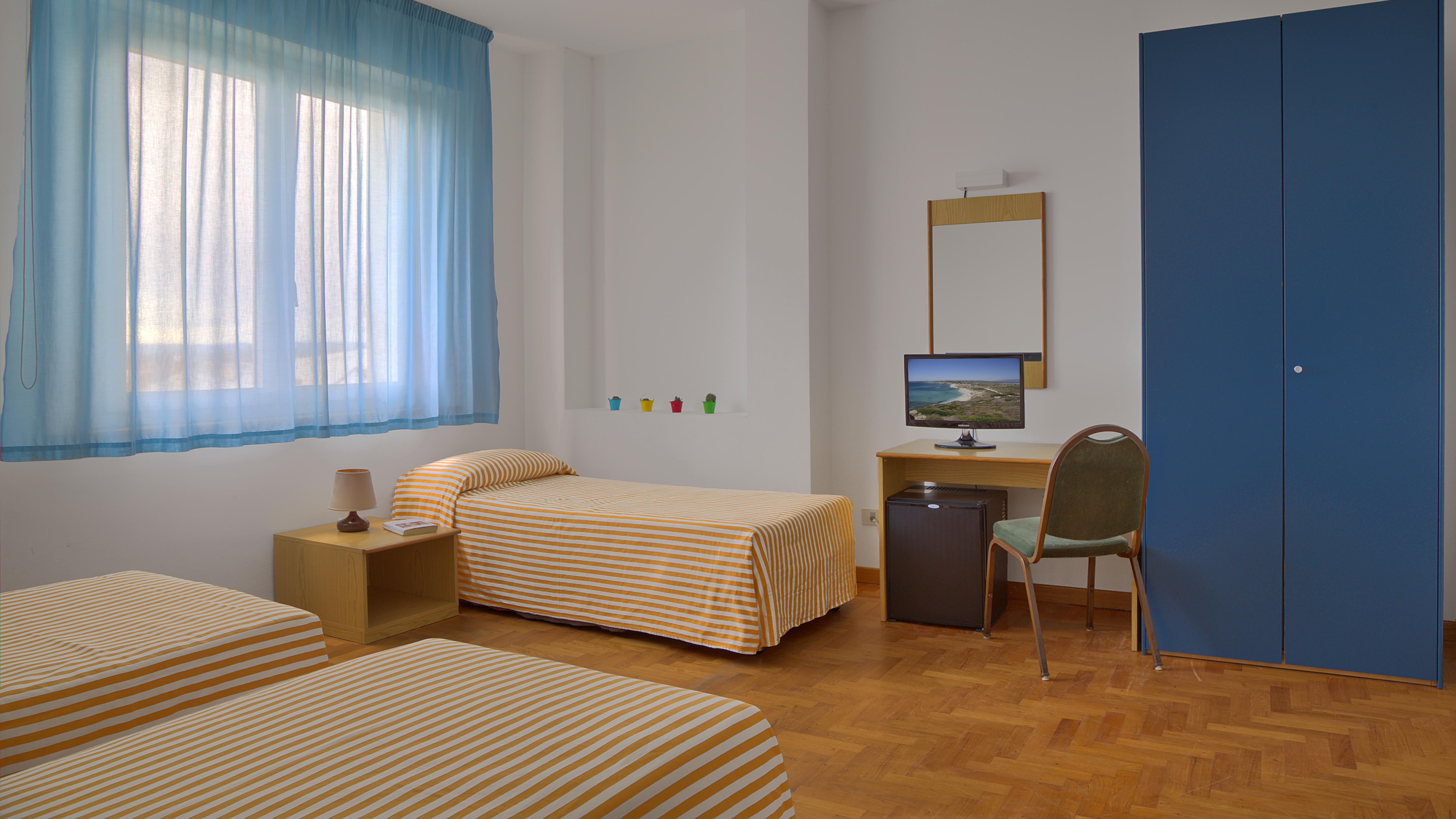 Hotel Mistral Oristano Esterno foto
