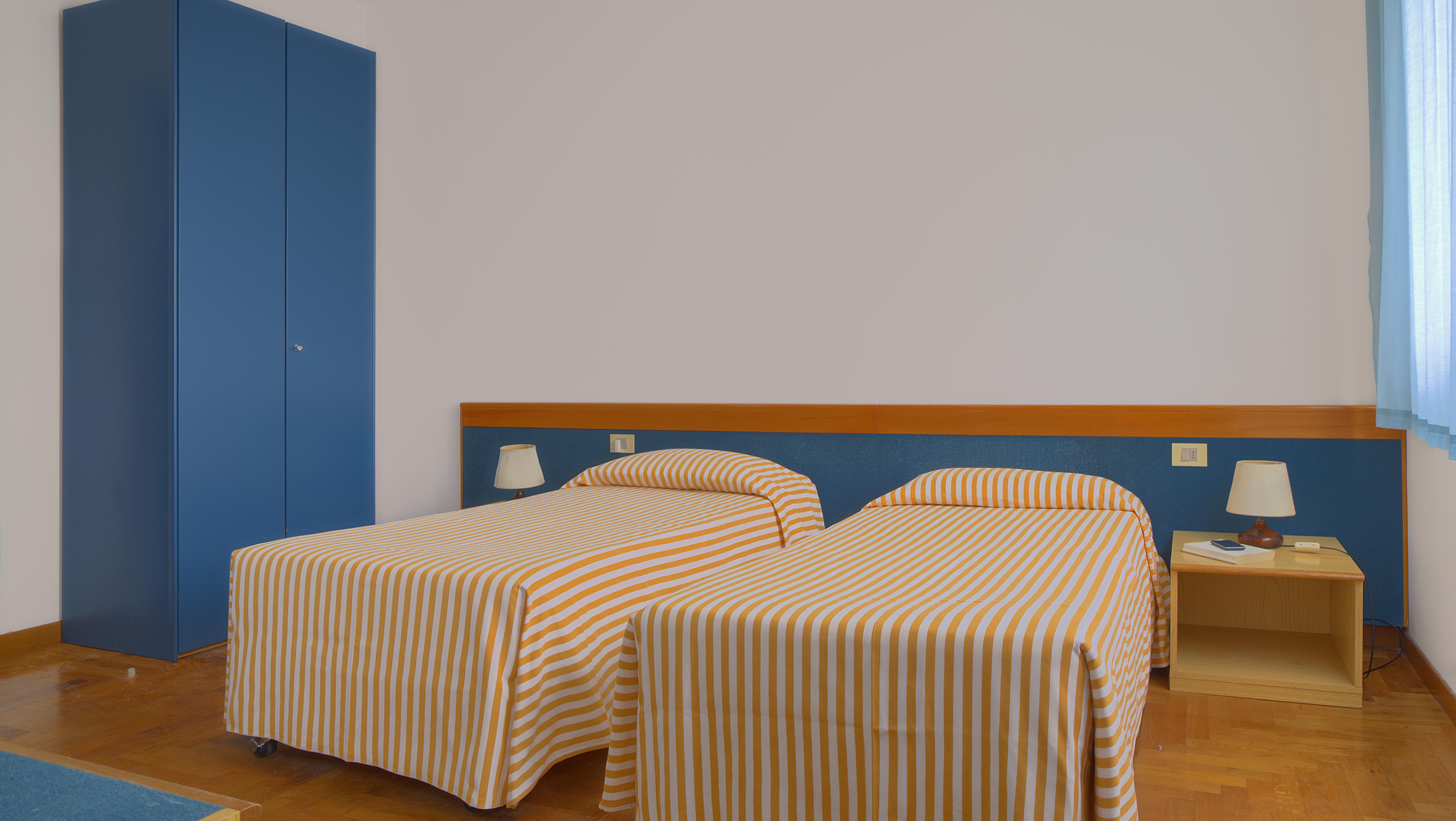 Hotel Mistral Oristano Esterno foto