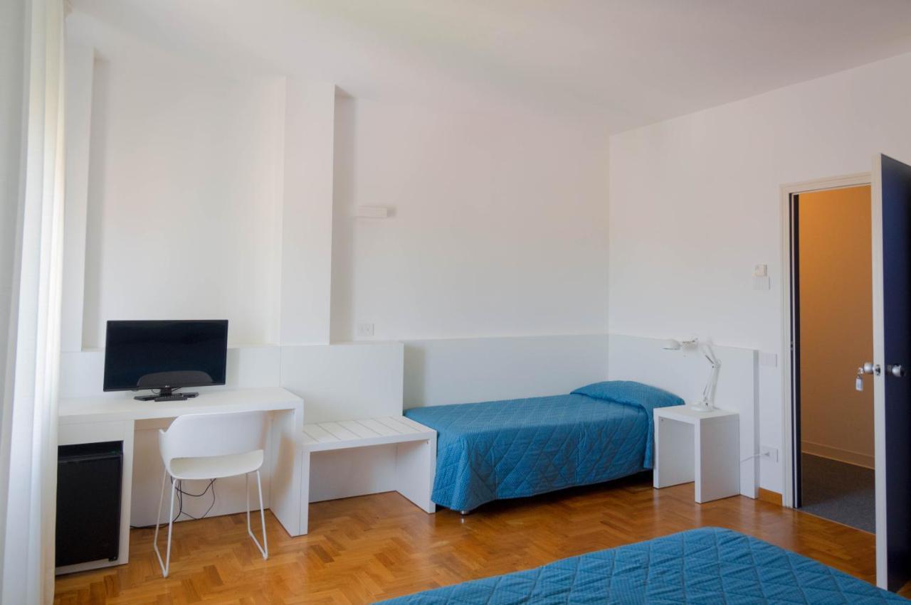 Hotel Mistral Oristano Esterno foto