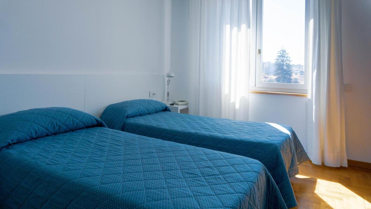 Hotel Mistral Oristano Esterno foto